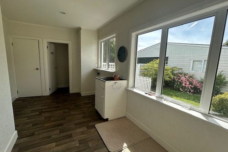 Photo of property in 2 Ongley Street, Feilding, 4702