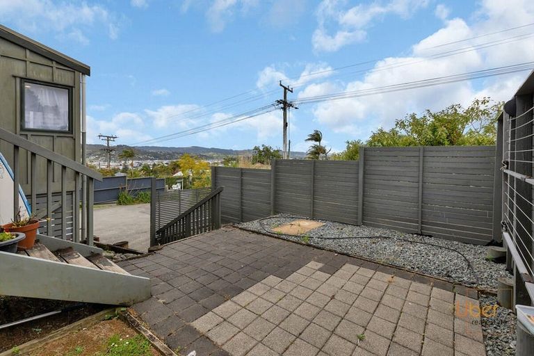 Photo of property in 98 Fourth Avenue, Woodhill, Whangarei, 0110