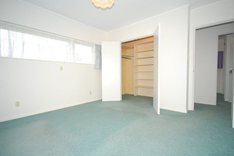 Photo of property in 19 Maxwelton Drive, Mairangi Bay, Auckland, 0630