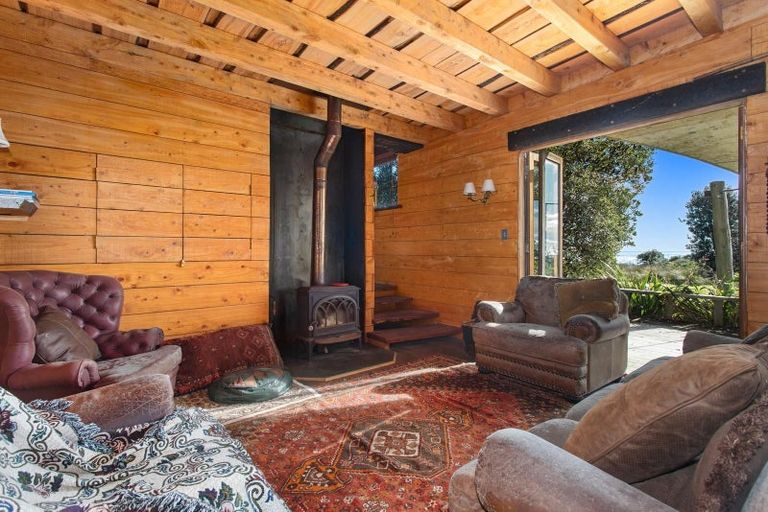 Photo of property in 408 Ohiwa Harbour Road, Waiotahi, Opotiki, 3198