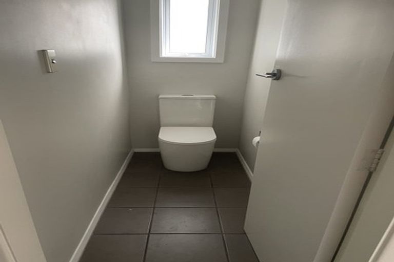 Photo of property in 35 Sabys Road, Halswell, Christchurch, 8025