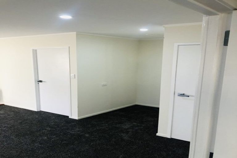 Photo of property in 1/102 Settlement Road, Papakura, 2110