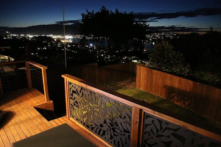 Photo of property in 76 Eskdale Road, Papakowhai, Porirua, 5024