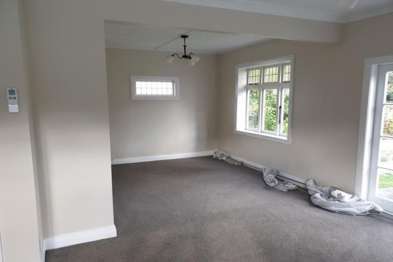 Photo of property in 41 Cambridge Terrace, Waiwhetu, Lower Hutt, 5010