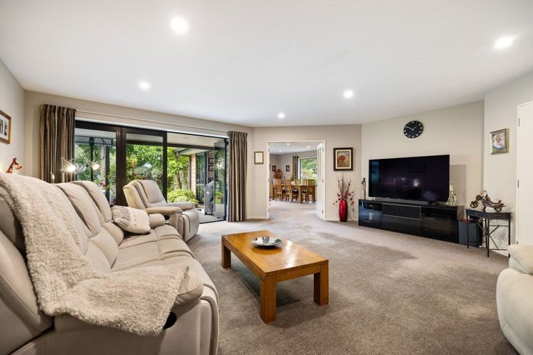 Photo of property in 11 Willowside Place, Amberley, 7410