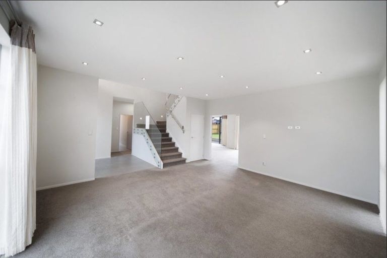 Photo of property in 44 Toscana Drive, Karaka, Papakura, 2113