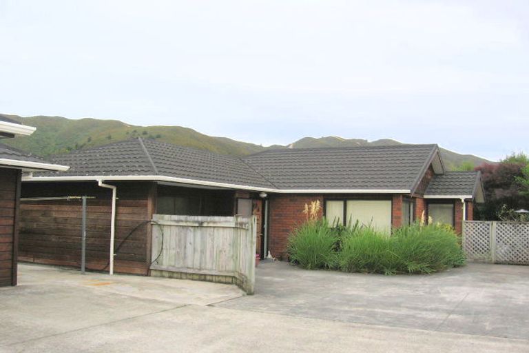 Photo of property in 1/50 Porutu Street, Fairfield, Lower Hutt, 5011