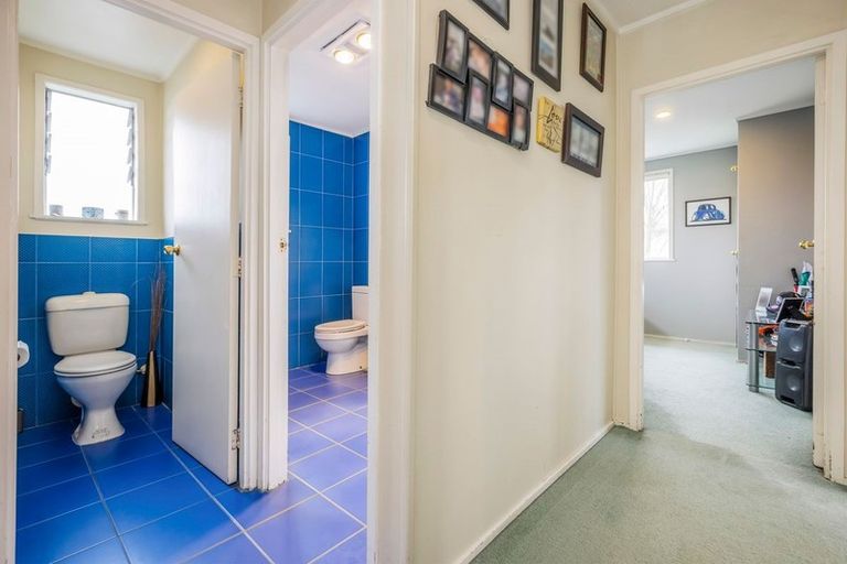 Photo of property in 3 Marybeth Place, Rosehill, Papakura, 2113