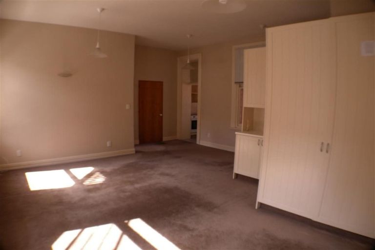 Photo of property in 5/33 Dowling Street, Dunedin Central, Dunedin, 9016