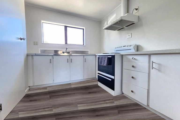 Photo of property in 19 Kaweka Place, Havelock North, 4130