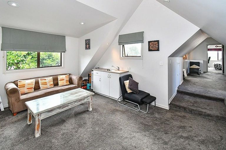 Photo of property in 9 Ambedkar Way, Pukekohe, 2120