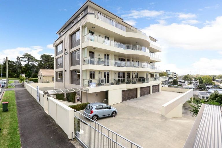 Photo of property in 40d Thackeray Street, Hamilton Lake, Hamilton, 3204