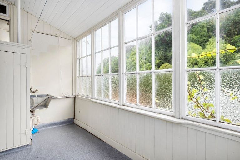 Photo of property in 74 Heriot Row, North Dunedin, Dunedin, 9016