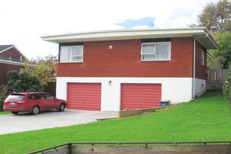 Photo of property in 45 Mayfair Crescent, Mairangi Bay, Auckland, 0630