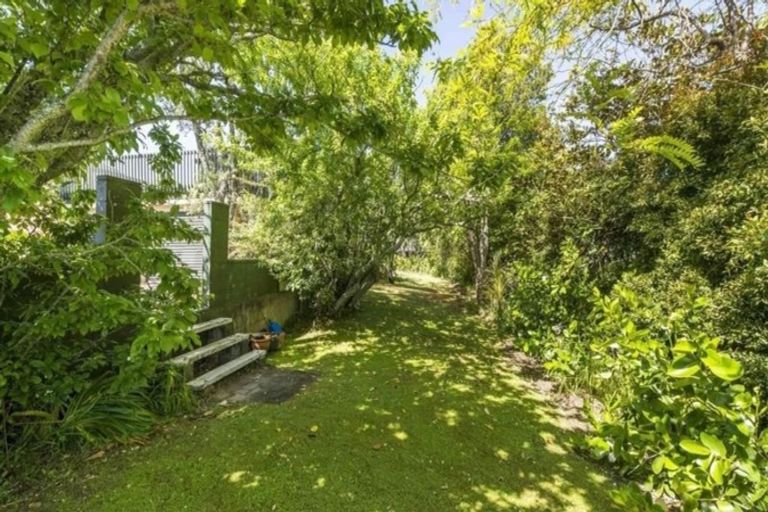 Photo of property in 78 Aberdeen Road, Campbells Bay, Auckland, 0620