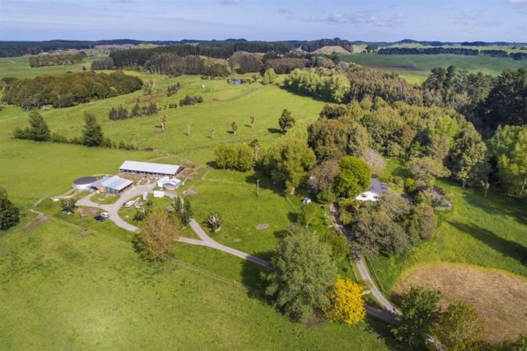 Photo of property in 18 Poplar Grove, Bulls, 4818