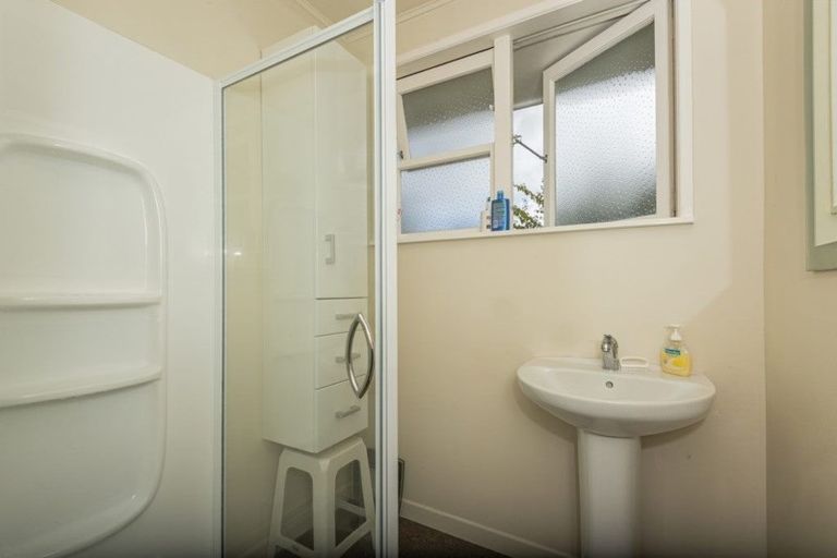 Photo of property in 5 Kiwi Avenue, Maunu, Whangarei, 0110