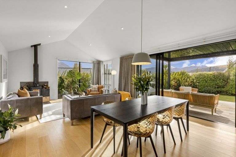 Photo of property in 13 Torridon Court, Jacks Point, Queenstown, 9371