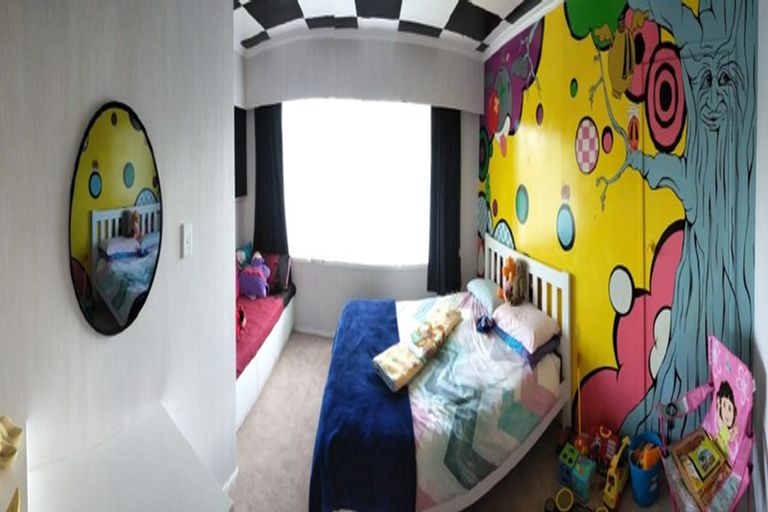 Photo of property in 36 Royston Street, Rosehill, Papakura, 2113