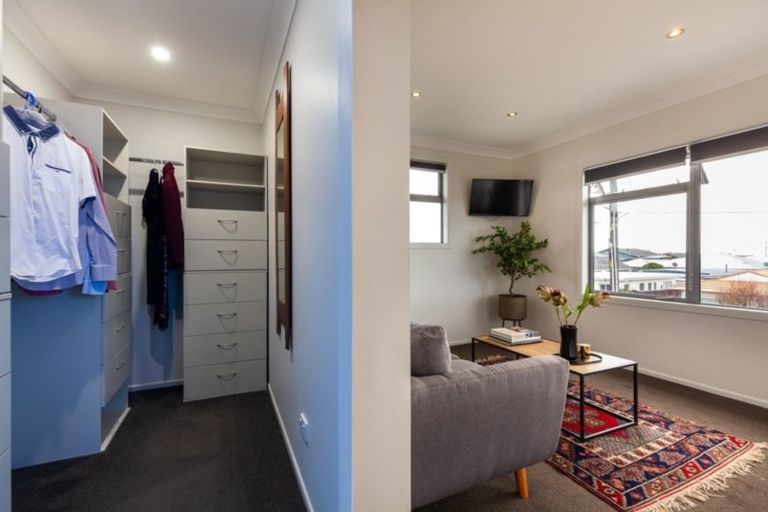 Photo of property in 7 Massey Street, Westown, New Plymouth, 4310