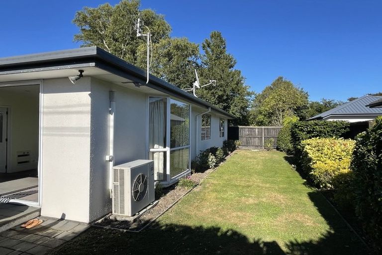 Photo of property in 30a Wentworth Street, Ilam, Christchurch, 8041