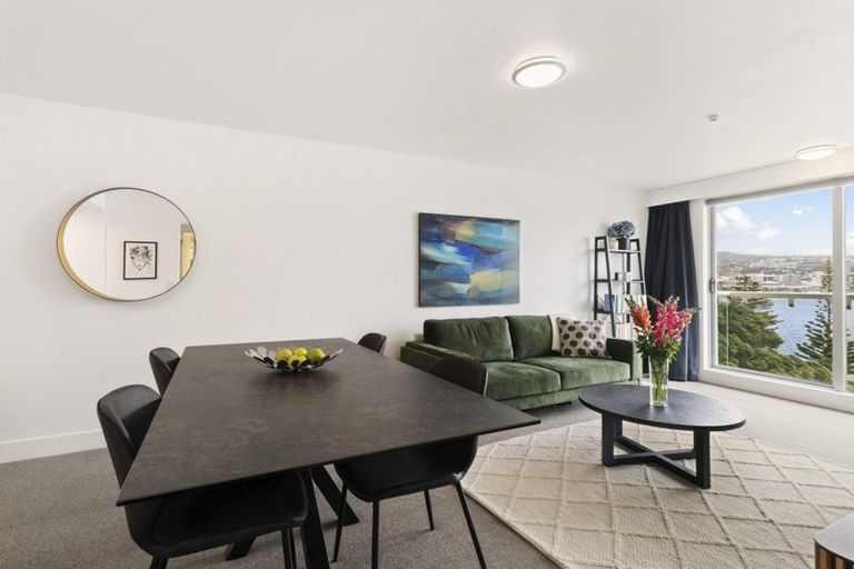 Photo of property in The Capital, 18/370 Oriental Parade, Oriental Bay, Wellington, 6011