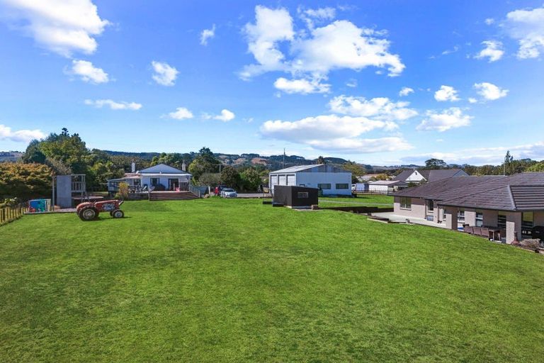 Photo of property in 9 Fitzgerald Road, Drury, 2113