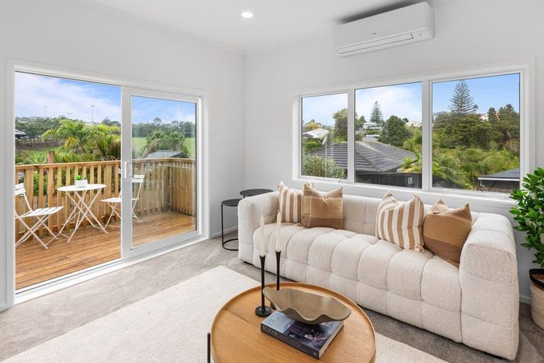 Photo of property in 3/35 John Court Street, Birkenhead, Auckland, 0626