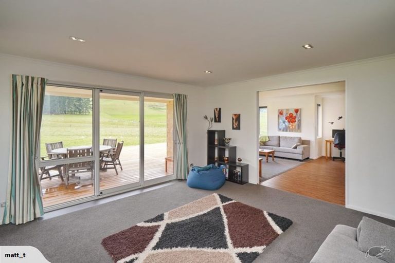 Photo of property in 330 Catherwoods Road, Cust, Rangiora, 7471