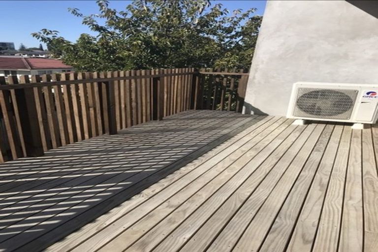 Photo of property in 4/49 Ohaupo Road, Melville, Hamilton, 3206