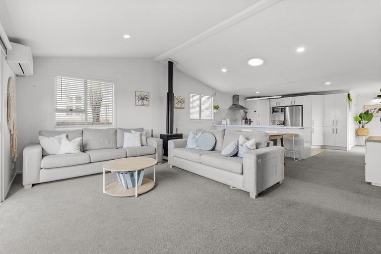 Photo of property in 36 Trigg Road, Huapai, Kumeu, 0810
