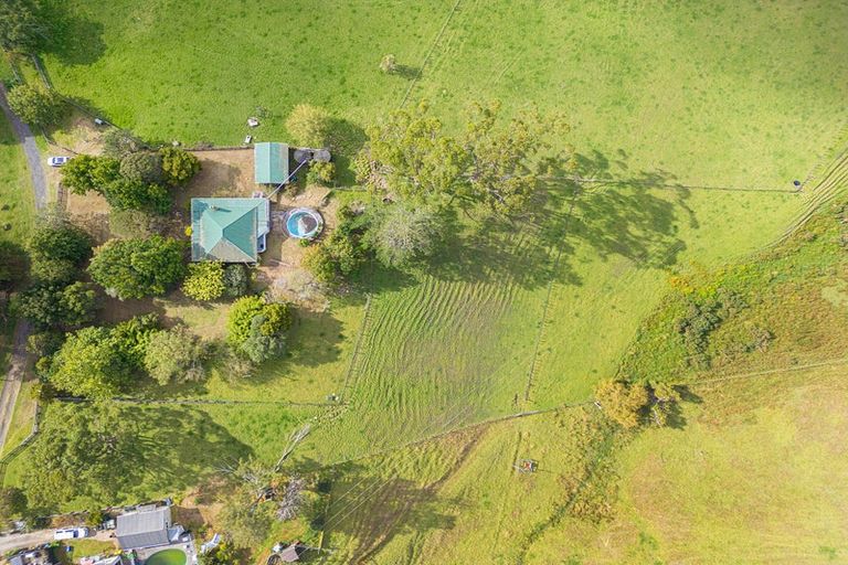Photo of property in 22 Hafton Road, Kaukapakapa, 0984