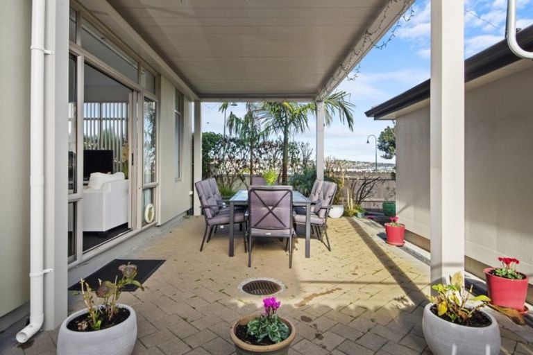 Photo of property in 137 Baverstock Road, Flat Bush, Auckland, 2016