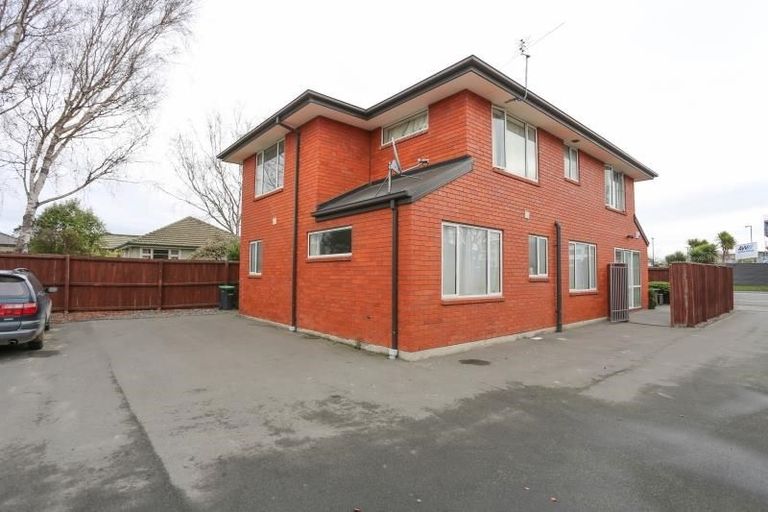 Photo of property in 72 Peer Street, Upper Riccarton, Christchurch, 8041