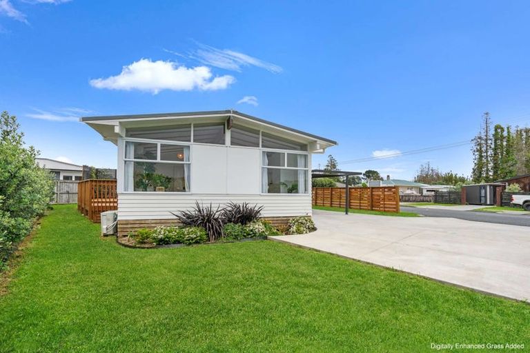 Photo of property in 37 Shoemaker Road, Waipu, 0510