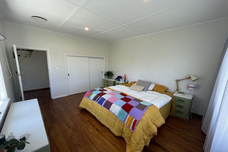 Photo of property in 2 Tripoli Street, Onekawa, Napier, 4110