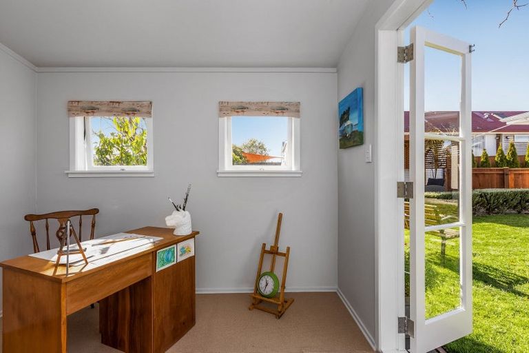 Photo of property in 62b Middle Road, Havelock North, 4130