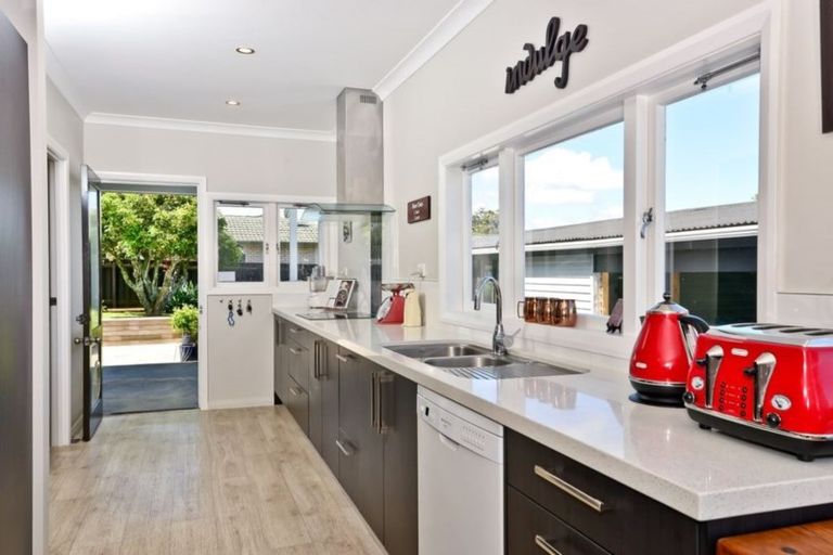 Photo of property in 30 Jellicoe Avenue, Tuakau, 2121