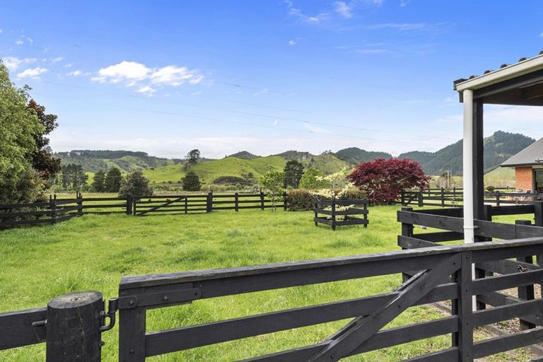 Photo of property in 16 Kauri Lane, Huntly, 3771