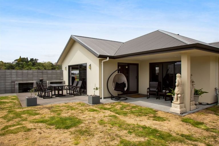 Photo of property in 36 Fernbrook Drive, Hurworth, New Plymouth, 4310