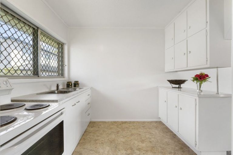Photo of property in 3/3 Koromiko Street, New Lynn, Auckland, 0600
