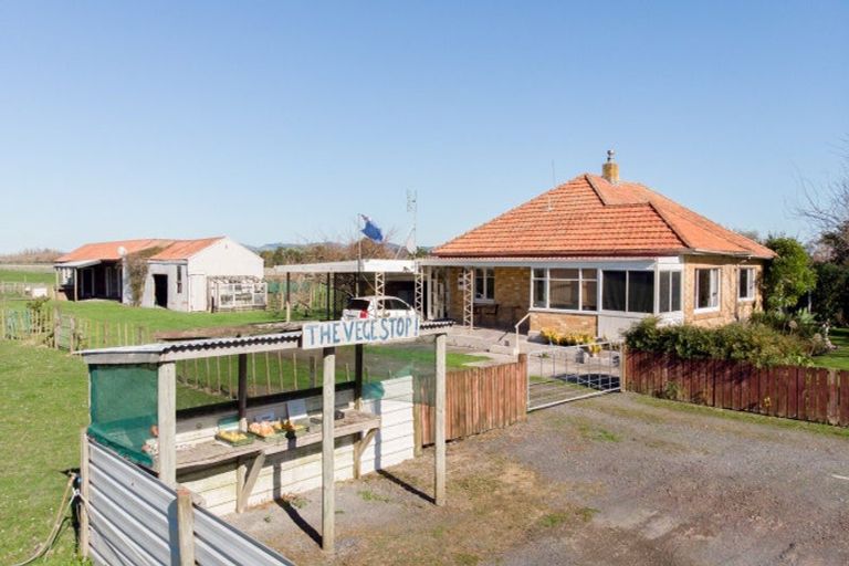 Photo of property in 610 State Highway 25, Waitakaruru, Thames, 3576