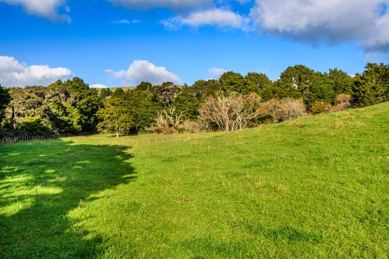 Photo of property in 1149a Whangaripo Valley Road, Whangaripo, Wellsford, 0972