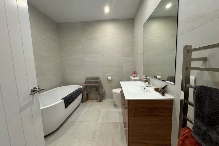 Photo of property in 14 Karengo Street, Long Bay, Auckland, 0630