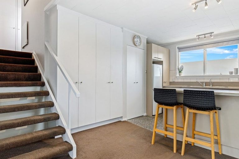 Photo of property in 2/15a Bennett Street, Saint Albans, Christchurch, 8052