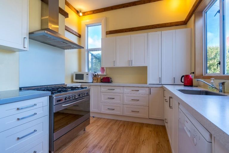 Photo of property in 27 Picardy Street, Maryhill, Dunedin, 9011