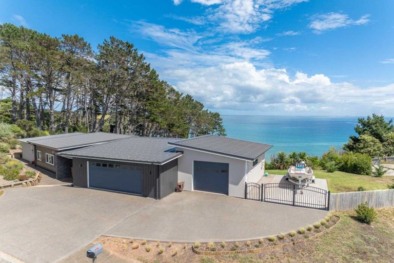 Photo of property in 60 Peninsula Parade, Hihi, Mangonui, 0494