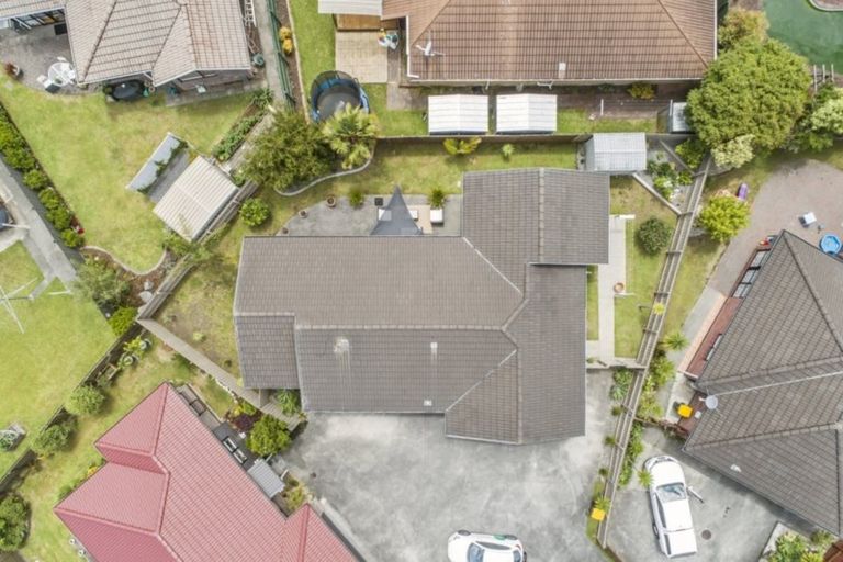 Photo of property in 1/7 Mirabell Place, Golflands, Auckland, 2013