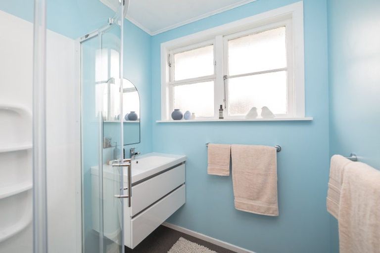 Photo of property in 3 Frederick Street, Carterton, 5713