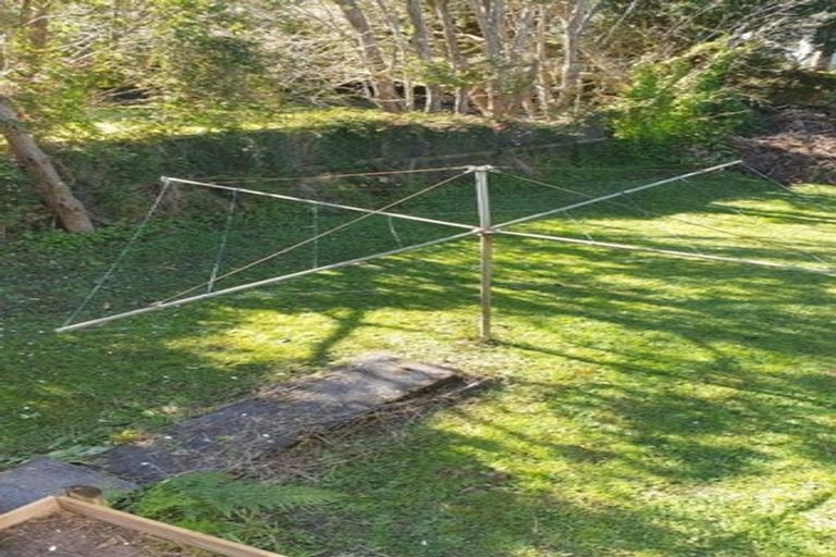 Photo of property in 54 Chippendale Crescent, Birkdale, Auckland, 0626